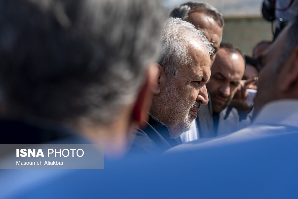 بازدید وزیر نیرو از خط انتقال آب سد طالقان به البرز و تهران