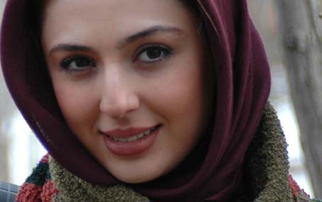 چهره ها/ تغییر شمایل نیوشا ضیغمی در سن 45 سالگی