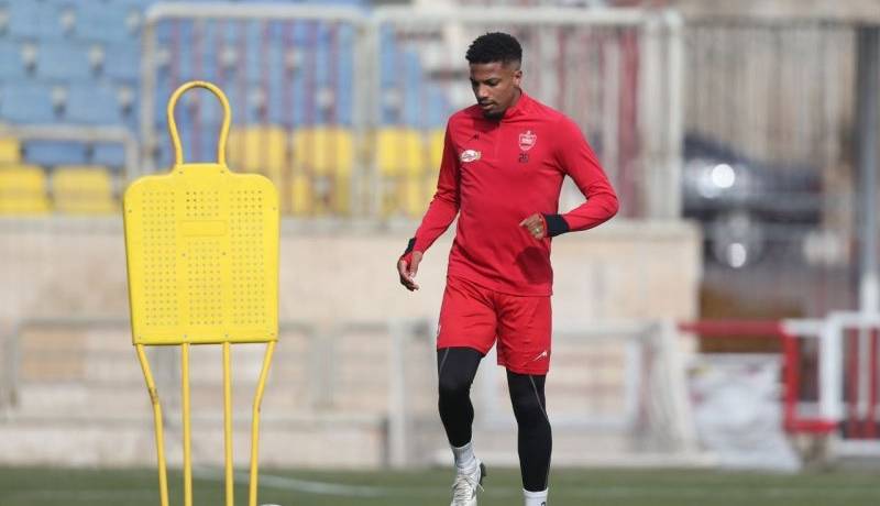 مقصد غافلگیرکننده مدافع ناموفق پرسپولیس