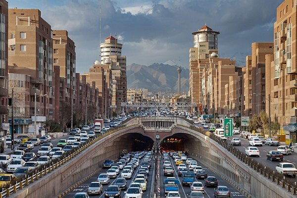 تردد پرحجم و سنگین در برخی از معابر و بزرگراههای پایتخت