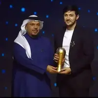 سردار آزمون برنده توپ طلای امارات شد