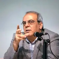 علی لاریجانی با درس گرفتن از گذشته می‌تواند نام نیکی از خود به یادگار بگذارد