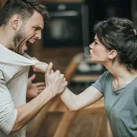 تحمل حرف‌های زور خانمم را ندارم