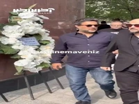 حضور جمعی از هنرمندان در مراسم یادبود پدر رامبد جوان‎