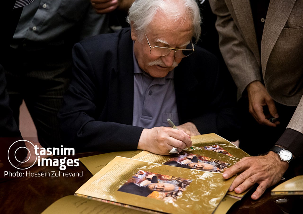 عکس/ تصاویری از استاد پرآوازه ایرانی «محمود فرشچیان»