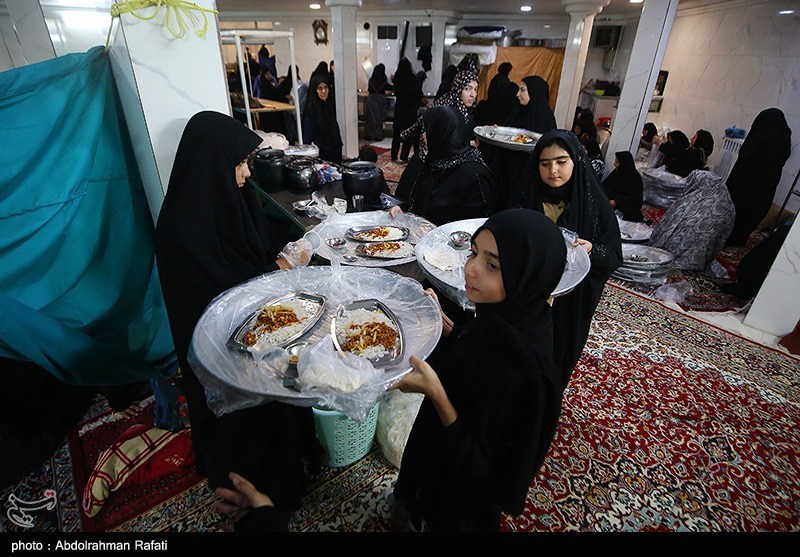 موکب‌های پذیرایی از زوار اربعین حسینی در همدان