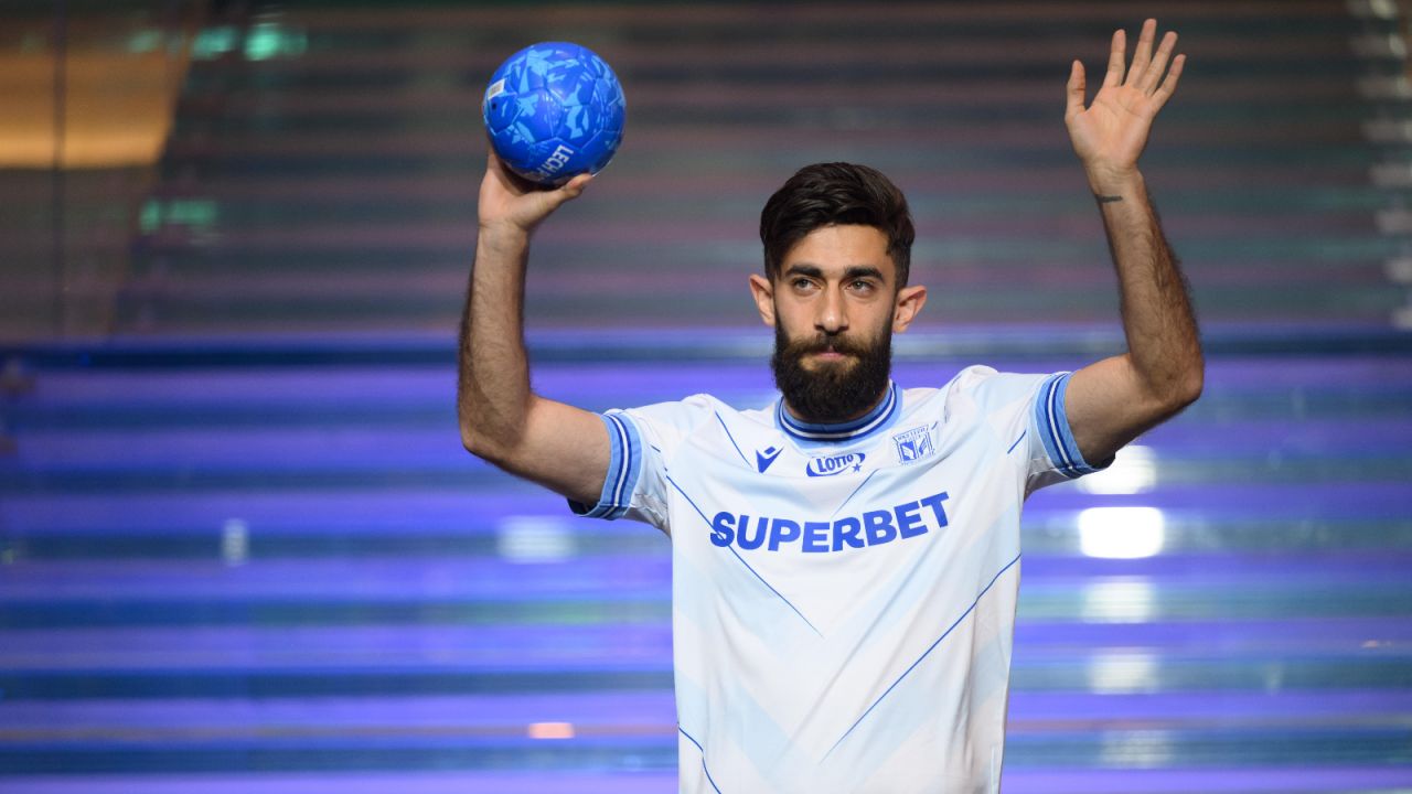 النصر به دنبال جذب علی قلی زاده
