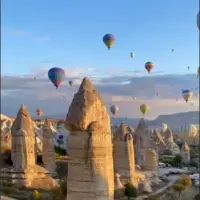 منظره ی زیبای بالن سواری