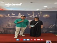 سینا مهراد و پردیس احمدیه در اکران مردمی سریال «از یاد رفته» در پردیس کورش