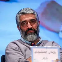 چهره ها/ پژمان جمشیدی ۲۰ سال پیش جلوی باشگاه پرسپولیس
