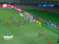 شوت سدلار از کنار دروازۀ استقلال بیرون رفت