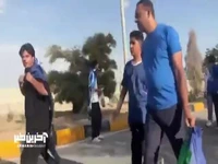 حضور هواداران استقلال در مسیر منتهی به ورزشگاه نقش جهان محل برگزاری مسابقه سوپرجام