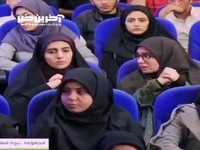 دخترِ لج افتاده با مرضیه و پدرش...‎