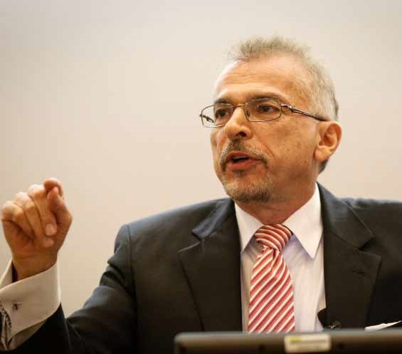 ارزیابی محسن میلانی از نسبت توافق جمهوری آذربایجان و ارمنستان با سیاست "چرخش به شرق" ایران