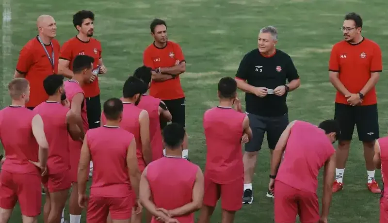 پوستر تراکتور برای تقابل با استقلال در سوپرجام