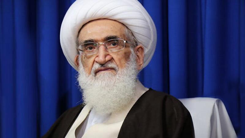 آیت الله نوری همدانی به علی لاریجانی  تبریک گفت