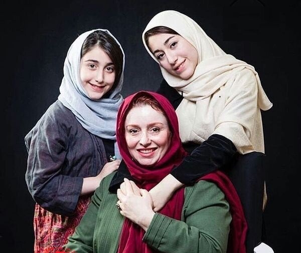 حرکات جالب ژاله صامتی و دخترش روی صحنه پربازدید شد