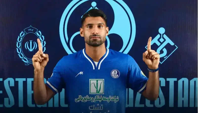 مدافع سابق پرسپولیس و آلومینیوم آبیپوش شد