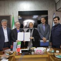 استاندار قم: توسعه گردشگری مذهبی محور برنامه های استان است