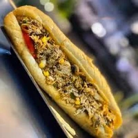 ساندویچ مرغ ویژه با طعمی بی‌نظیر