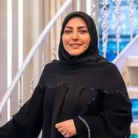 چهره ها/ هم‌نشینیِ المیرا شریفی مقدم با طوطی‌های سخنگو!