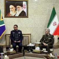 جزئیات دیدار فرمانده نیروهای دفاع ملی آفریقای جنوبی با فرمانده کل ارتش