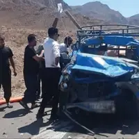 تصادف نیسان با تریلر در جاده نی‌ریز به سیرجان 