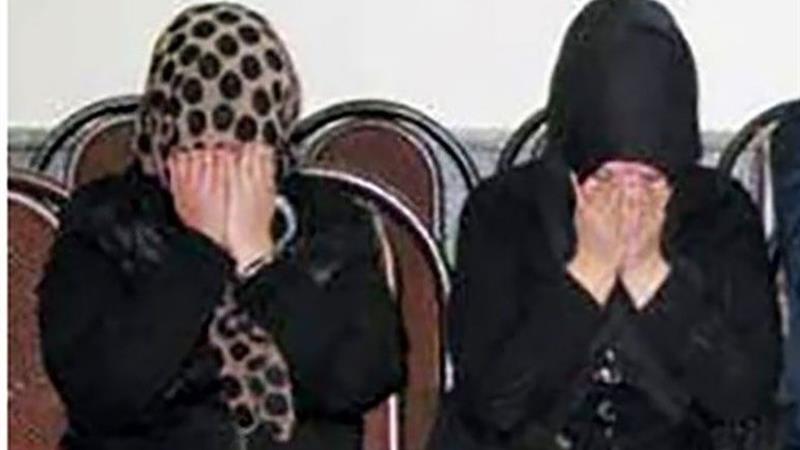 سرقت طلای فامیل دور توسط دخترخالهها با آبمیوه مسموم