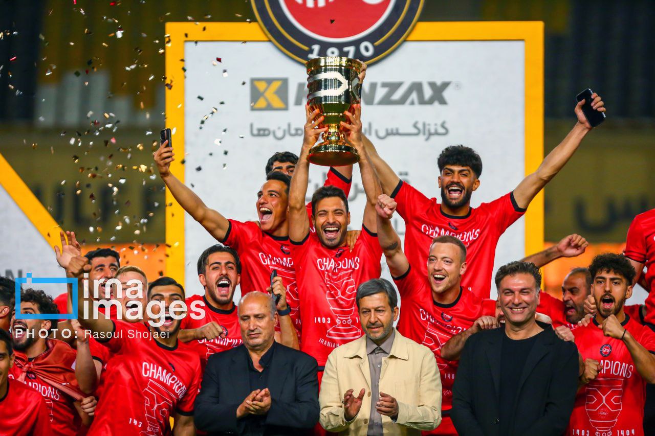 عکس/ ​​​​​​​سوپرجام فوتبال بازی استقلال و تراکتور 