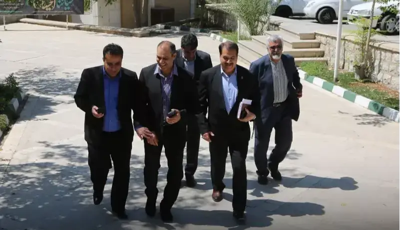 مدیران ورزشی زیستگاه گاندو در باشگاه ذوب‌آهن!