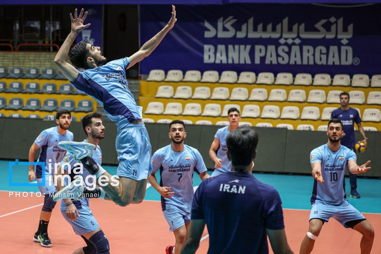 ​​​​​​​تمرین تیم ملی والیبال جوانان 
