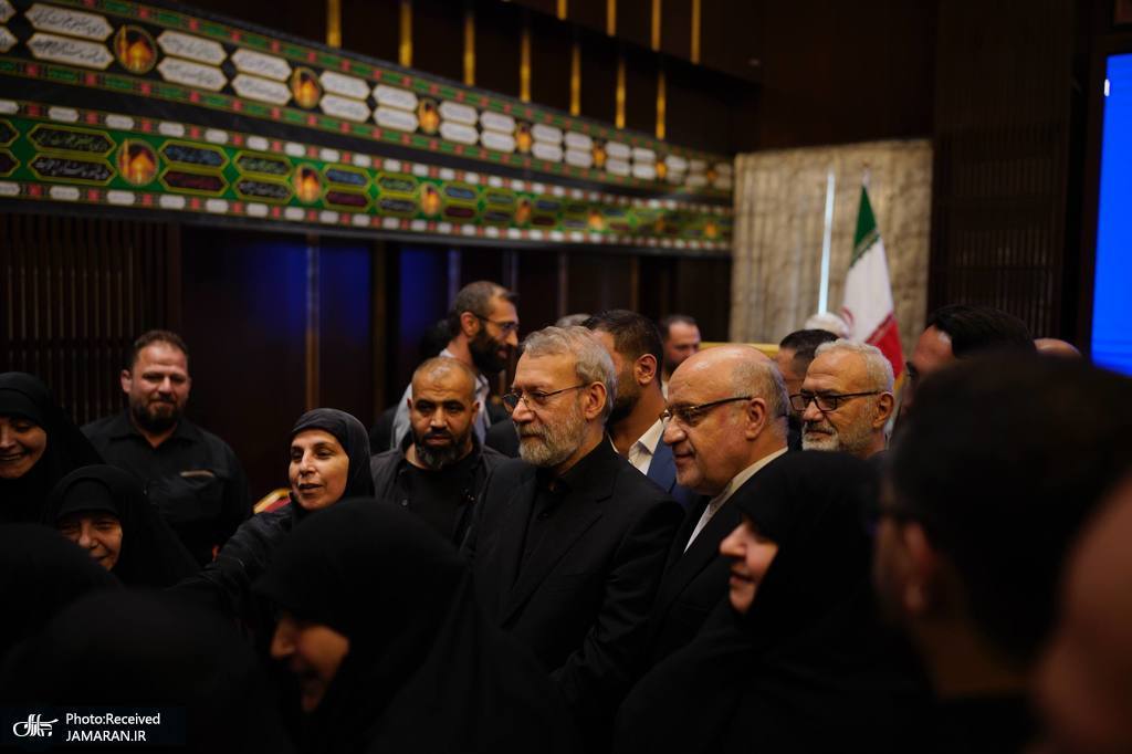 عکس/ نشست علی لاریجانی با نخبگان و شخصیت‌های لبنانی و فلسطینی 