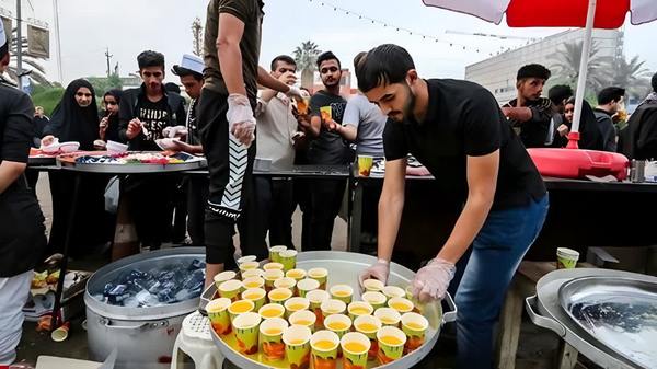 خدمت‌رسانی ۴۶ موکب جهادگران قزوین به زائران اربعین