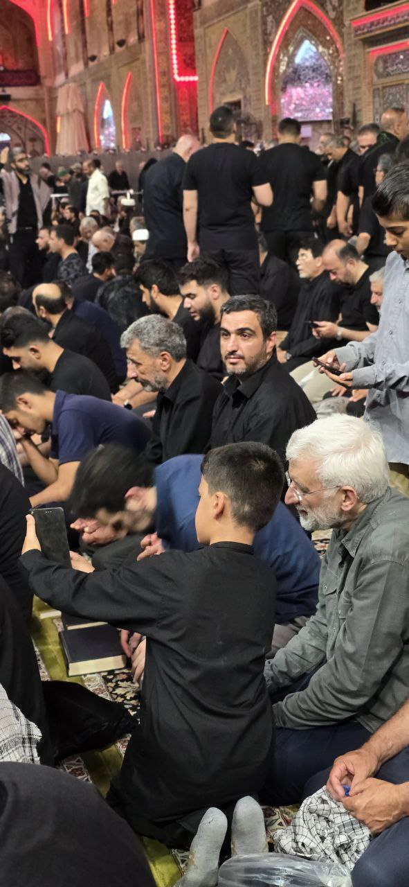 تصاویر حضور سعید جلیلی در حرم حضرت امیرالمؤمنین(ع)