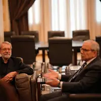 تصویری از دیدار نخست‌وزیر لبنان و علی لاریجانی
