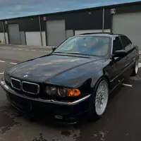 یادگاری باشکوه ب‌ام‌و؛ ۷۵۰iL V12 E38 