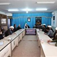 وظیفه هر ایرانی، مقابله آگاهانه با تهاجم دشمن است