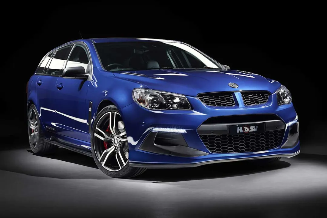هیولای استیشن استرالیایی؛ هولدن HSV R8 با قلب کامارو ZL1