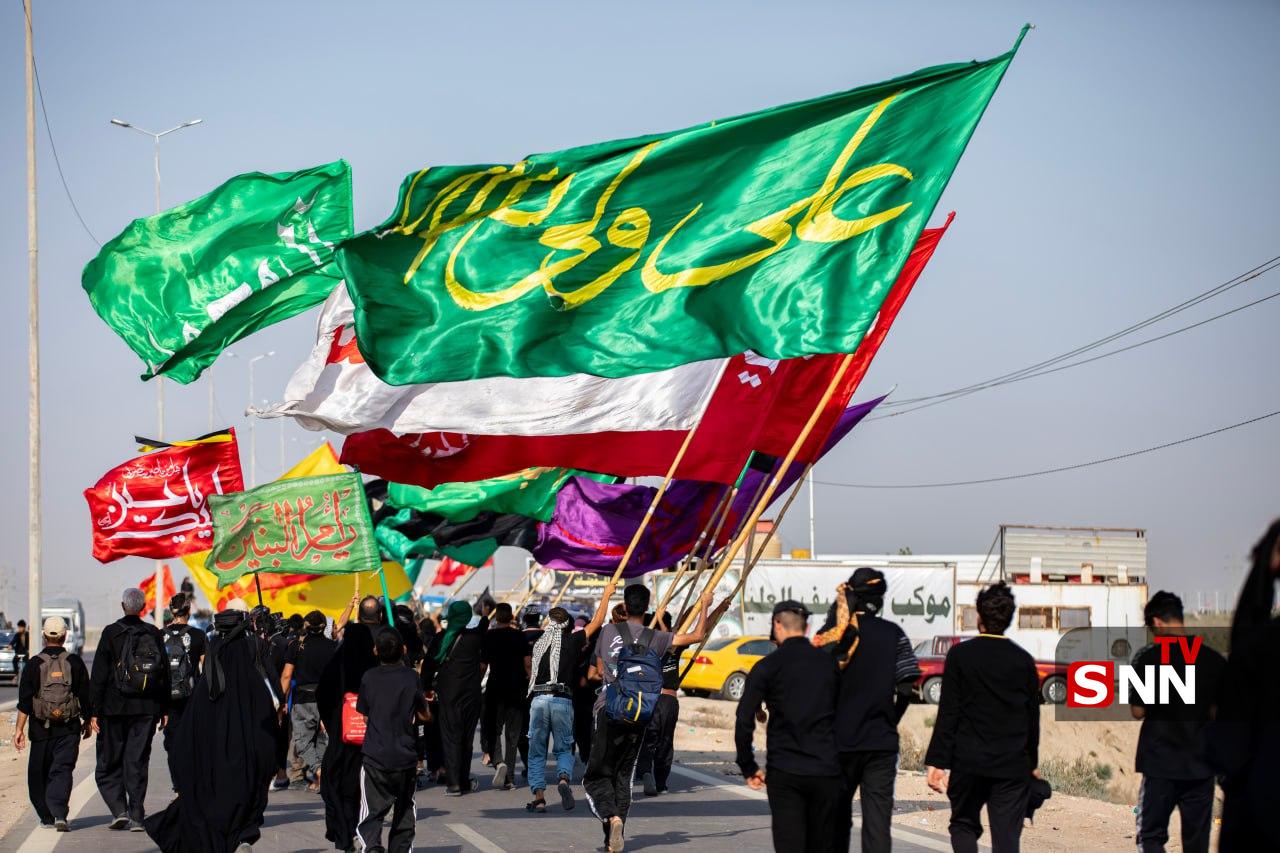 تصاویری از راهپیمایی زائران اربعین حسینی در مسیر‌های منتهی به کربلا