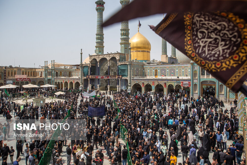 عکس/ عزاداری اربعین حسینی در حرم حضرت فاطمه معصومه(س) 