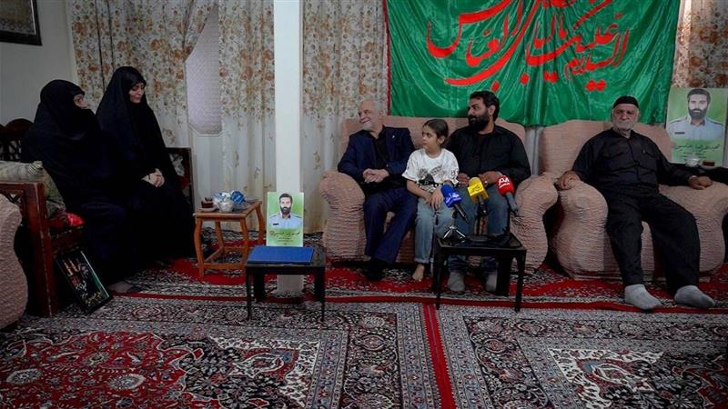 اوحدی: خون پاک شهدا مایه عزت ، افتخار و انسجام ملت ایران است