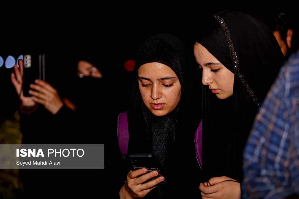 عمود سلام کربلا؛ ایستگاه عشق و ادای ادب