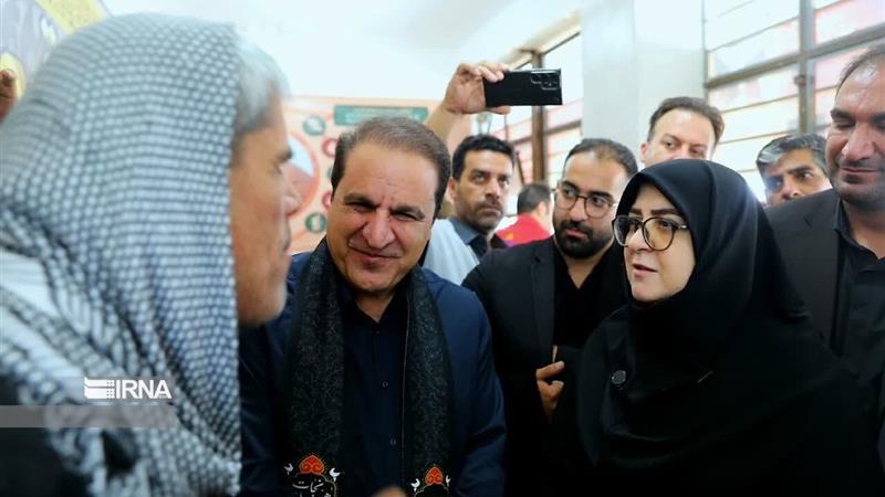 مهاجرانی: تمرکز دولت بر بهبود زیرساخت‌های مسیر پیاده‌روی اربعین در مهران است
