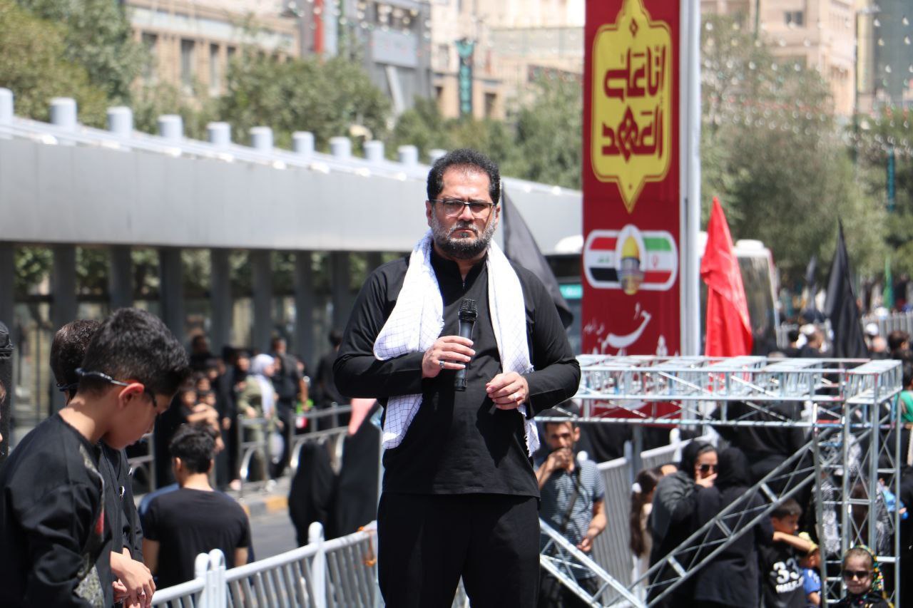 عکس/ مراسم پیاده روی جاماندگان اربعین در مشهد 