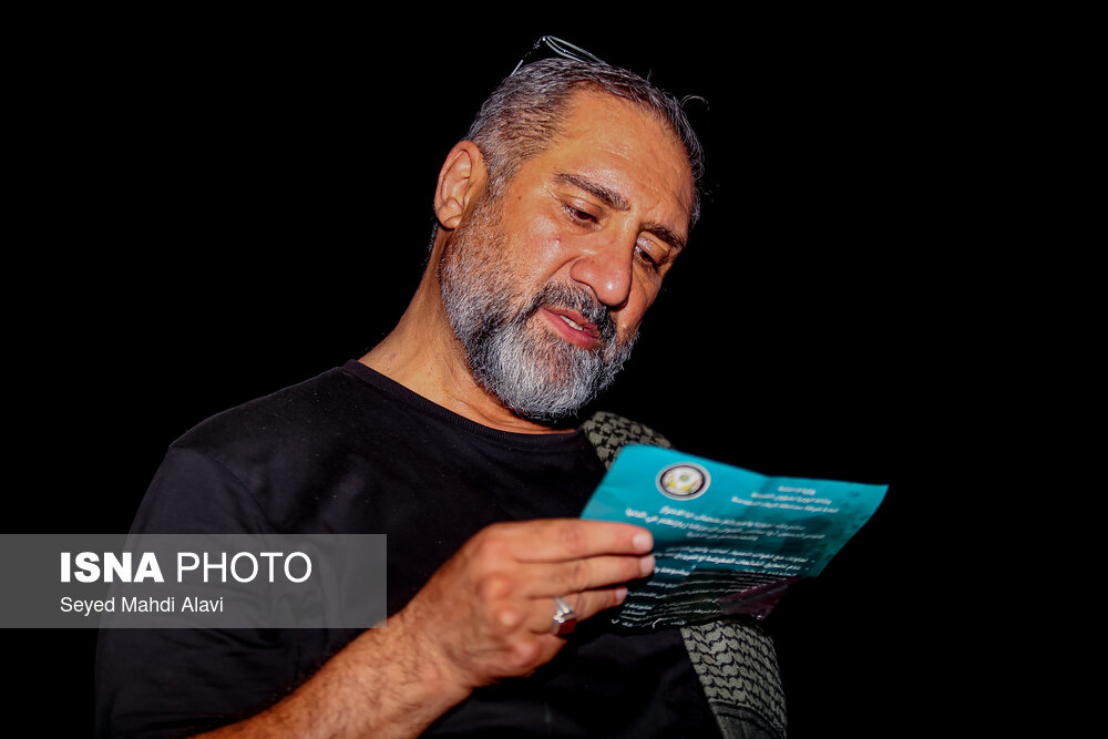 عمود سلام کربلا؛ ایستگاه عشق و ادای ادب