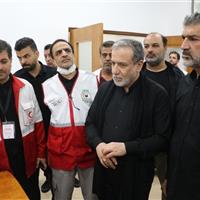 بازدید عراقچی از درمانگاه هلال‌احمر ایران در نجف