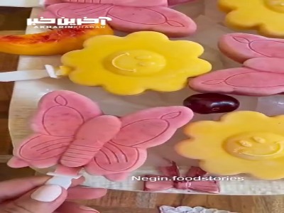 بستنی انبه و توت فرنگی؛ خوشمزه وشکیل