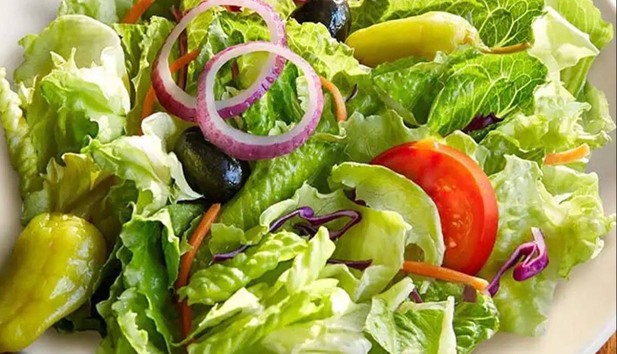 بهترین زمان برای خوردن سالاد چه موقعی است؟