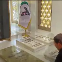 حضور مخبر بر سر مزار شهید ابومهدی المهندس