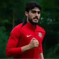 فرار رضا غندی پور از نیمکت شباب الاهلی